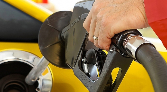 Benzin ve motorine büyük indirim geliyor
