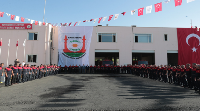 Her sabah 'itfaiyeci duası' ile göreve başlıyorlar