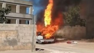 Urfa'da park halindeki otomobil yandı 