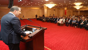Vali Salih Ayhan, Ortak Akılla Yarınlara Çalıştayı Açılış Programına Katıldı