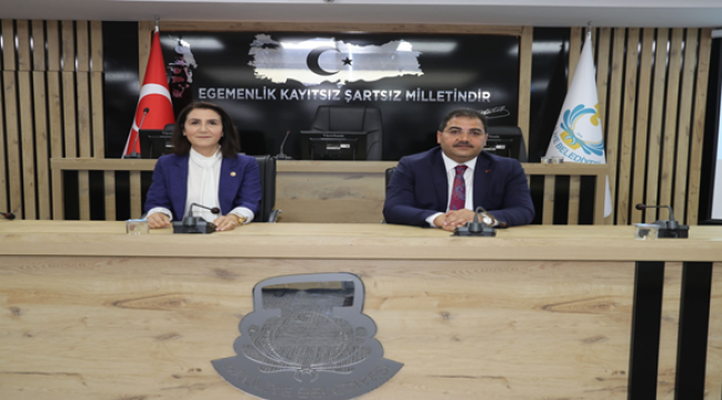 Vekil Açanal, Hizmetleri İçin Başkan Canpolat'a Teşekkür Etti