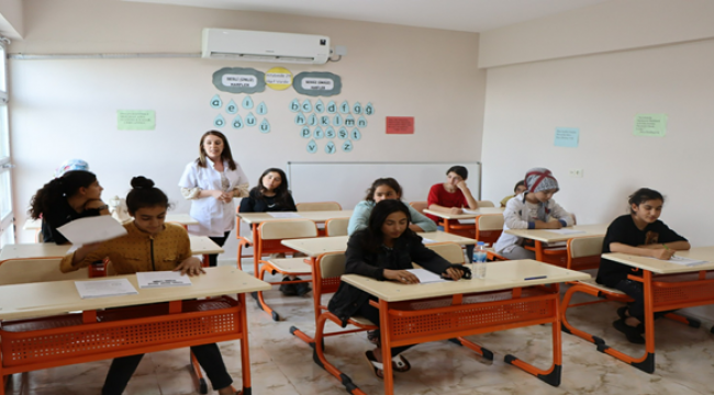 Başkan Beyazgül, 1 Milyon Gence Ulaştık