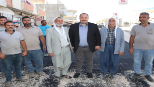 Başkan Ekinci'den Asfalt Ekibine Tatlı İkramı