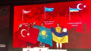 BİLEK GÜREŞİNDE BÜYÜKŞEHİR ÖDÜLE DOYMUYOR