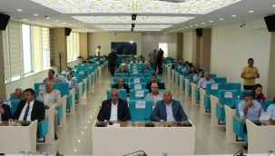 BÜYÜKŞEHİR MECLİSİNDEN ÖĞRENCİLERİ SEVİNDİRECEK KARAR