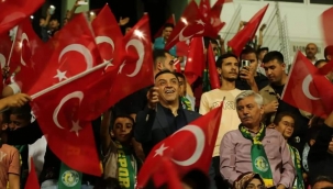 Fırat'ın çocukları Sşanliurfaspor maçında 