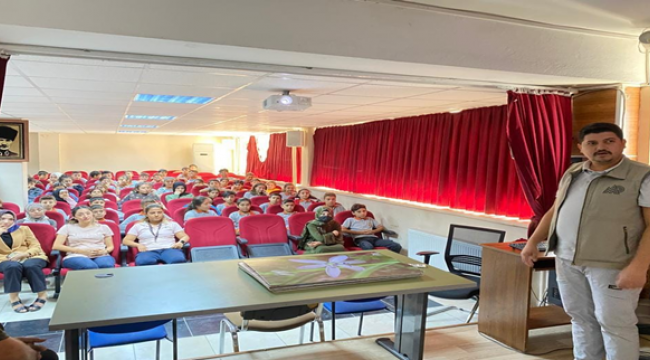 Okullarda"Tabiatı koruma, Biyolojik çeşitliliğin önemi eğitimi verildi