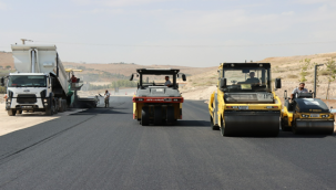Şanlıurfa Büyükşehir Belediyesi Asfalt Çalışmasında Fark Yarattı