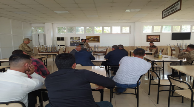 Şanlıurfa'da jandarma muhtar ve köy korucularına kara avcılığı eğitimi verildi