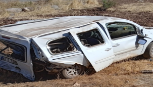 Siverek-Viranşehir yolunda kaza, 3 yaralı