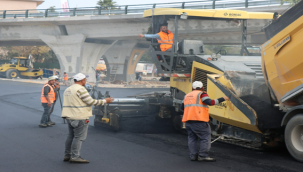  Abide Kavşağı Yan Yollarda Asfalt Çalışması