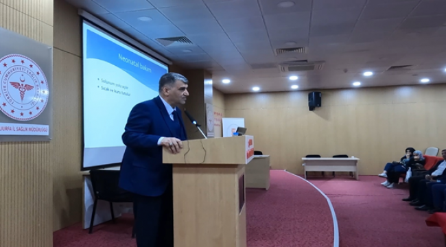 Bebeğe İlk Eli Değen Ebeler Eğitime Alındı