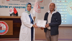 Dünya Diyabet Günü'nde Hastalara Eğitim Verildi