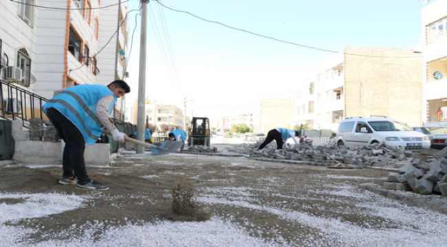 Haliliye'de Üstyapı Çalışmaları Merkez Mahallelerde Sürüyor 
