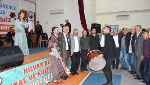 Münevver Özdemir Hilvan'da sevenleri ile buluştu