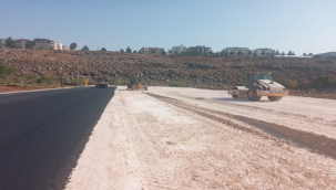 Viranşehir Millet Bahçesi Yollarında Asfaltlama Çalışması