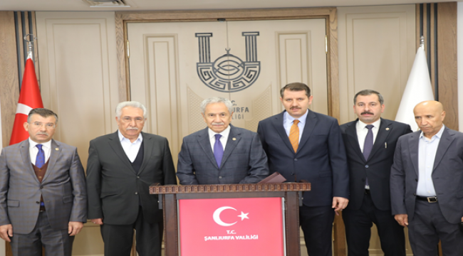 22. Dönem TBMM Başkanı Arınç Vali Ayhan'ı Ziyaret Etti