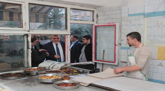 Başkan Beyazgül Taleplerin Çözümünü Sahada Gerçekleştiriyor 