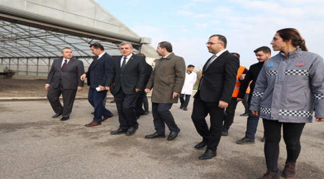 Başkan Beyazgül, Vali Ayhan ve İlçe Belediye Başkanlarıyla Atık Su Arıtma Tesisini İnceledi