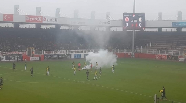 Batman Petrolspor Şanlıurfaspor maçı tatil edildi