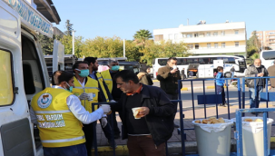 Cumhurbaşkanı Erdoğan mitingine gelenler sıcak çorba ikramı