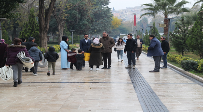 Eyyübiye Belediye Başkanı Mehmet Kuş, Tarihi Çarşılarda Esnafla Buluştu