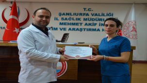 Şanlıurfa'da acil bakım hemşireliği kursiyerleri sertifikalarını aldı