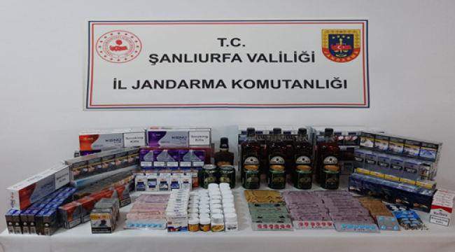 Şanlıurfa'da kaçak sigara, alkol ve uyuşturucu hap ele geçirildi
