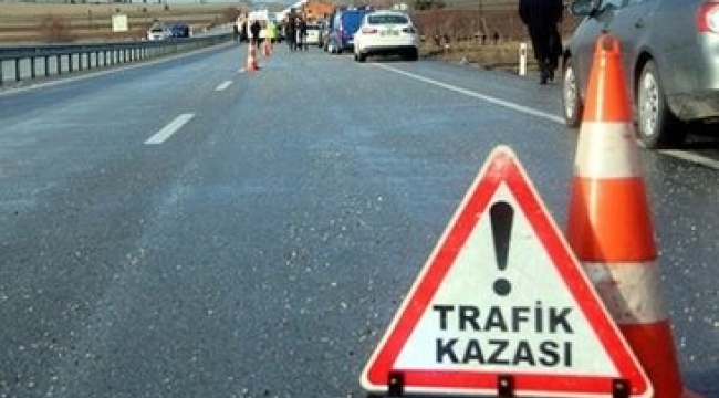 Askeri kamyonet TIR'a çarptı: 2 askerimiz şehit oldu