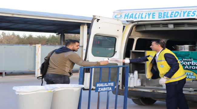 Başkan Canpolat'ın Gençlere Sözüydü, Çorba İkramı Başladı 