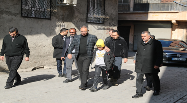 Başkan Kuş, Onikiler Mahallesi'nde Halkla Buluştu