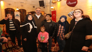 Eyyübiye Belediyesi Görme Engelli Çocuk ve Gençlere Unutulmaz Bir Gece Yaşattı