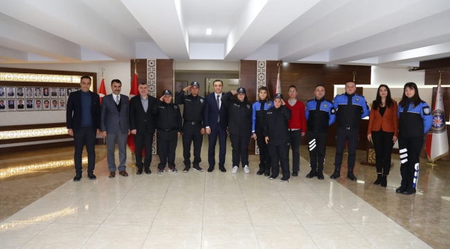  Özel çocuklar Emniyet müdürlüğünü ziyaret etti 