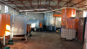 Şanlıurfa'da tonlarca litre kaçak akaryakıt ele geçirildi