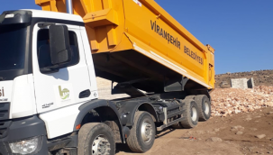 Viranşehir Belediyesinden Kırsal Mahallelerde Stabilize Yol Çalışması