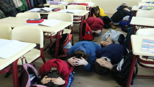 Deprem bölgesindeki okullarla ilgili önemli gelişme