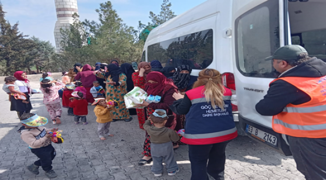 Şanlıurfa Büyükşehir Belediyesi, Adıyamanlı Ailelerin Yaralarını Sarmaya Devam Ediyor