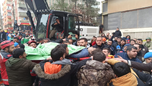 Şanlıurfa'da 2 Çocuk sağ çıkarıldı