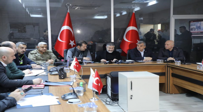 Şanlıurfa'da 4 bin 727 bina hasarlı