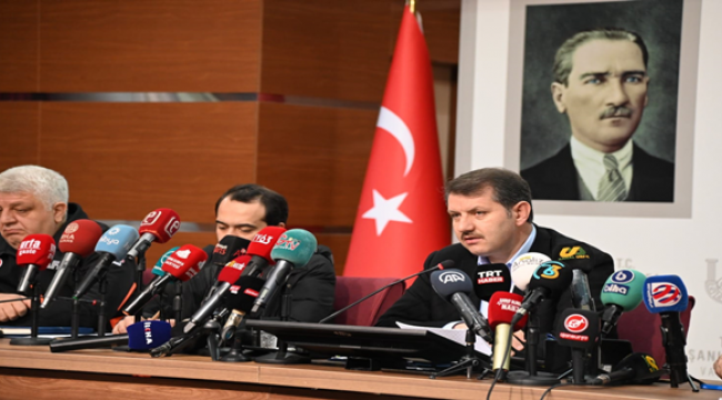 Vali Ayhan depremle ilgili konuştu!