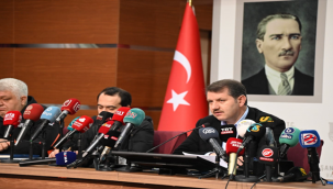 Vali Ayhan depremle ilgili konuştu!