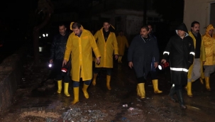 HALİLİYE'DE EKİPLER SEL RİSKİNE KARŞI GECE BOYU TEYAKKUZDAYDI 