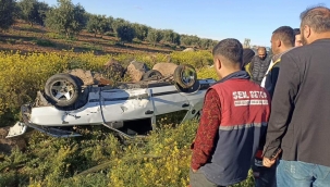 Şanlıurfa'da araç şarampole yuvarlandı 