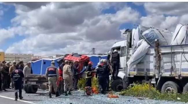 Şanlıurfa'da feci kaza: 2 ölü, 4 yaralı