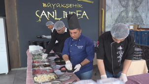 Şanlıurfa'da Selzede Vatandaşların İlk Sahuru Büyükşehirden