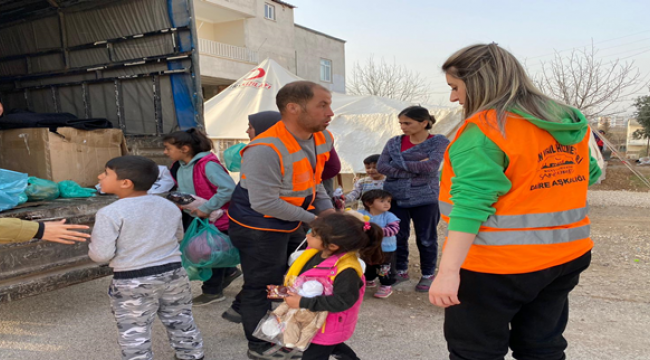 Şanlıurfalı Kadınlar Ürettikleri Bez Bebekleri Adıyaman'a Gönderdi