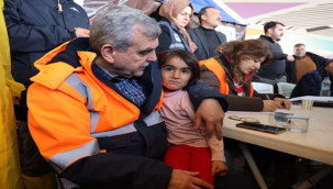 Selden Etkilenen Vatandaşların Talepleri İletişim Çadırında Karşılanıyor