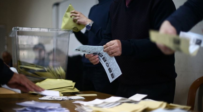 4 Parti CHP listesinden seçime giriyor