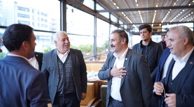 Emin Yetim Merkez Mahalle muhtarları ile bir araya geldi