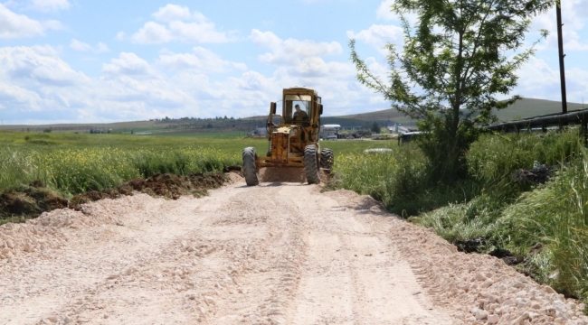 Haliliye Belediyesinden kırsala yol çalışması 